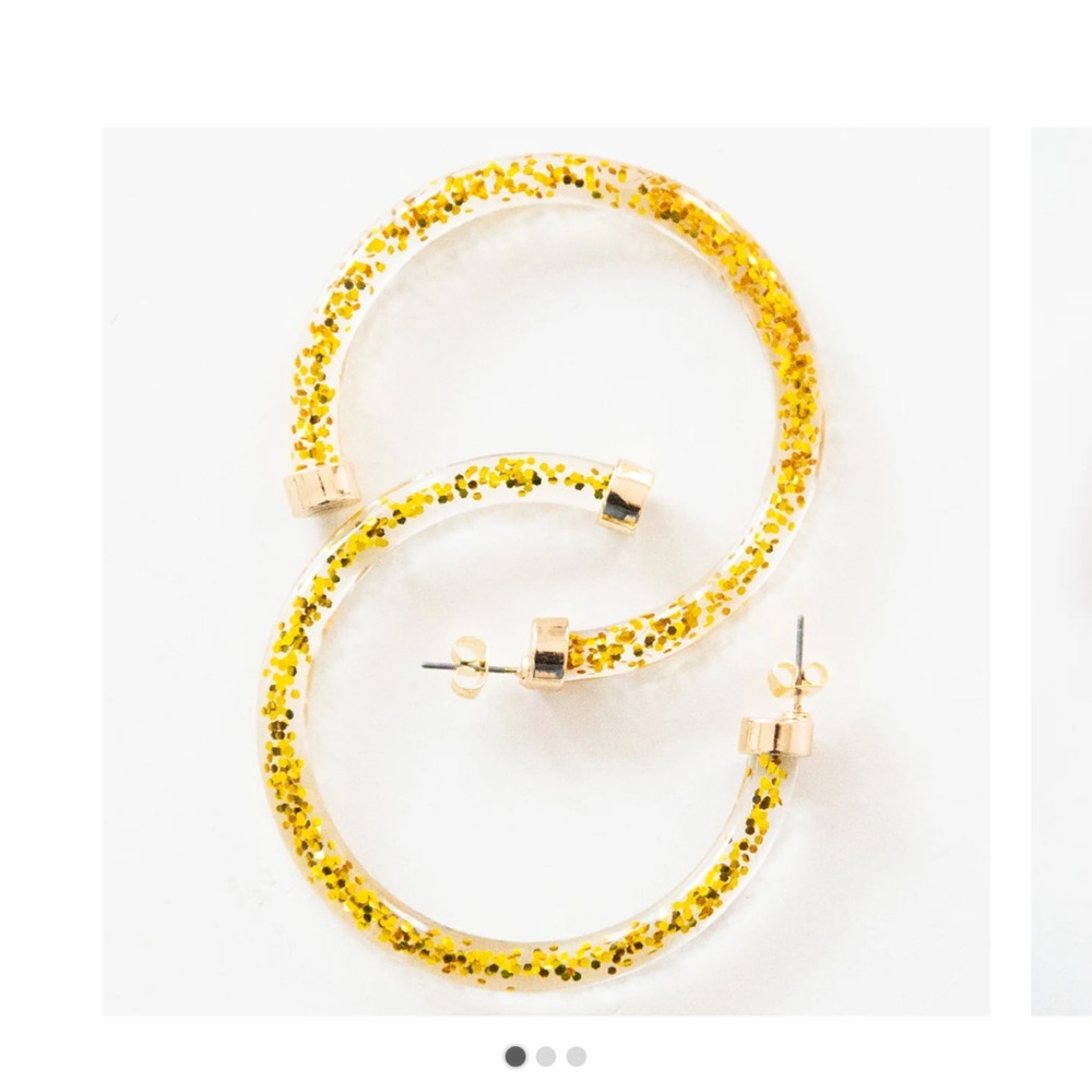 Gold Glitter Hoo Hoop 2in Earrings